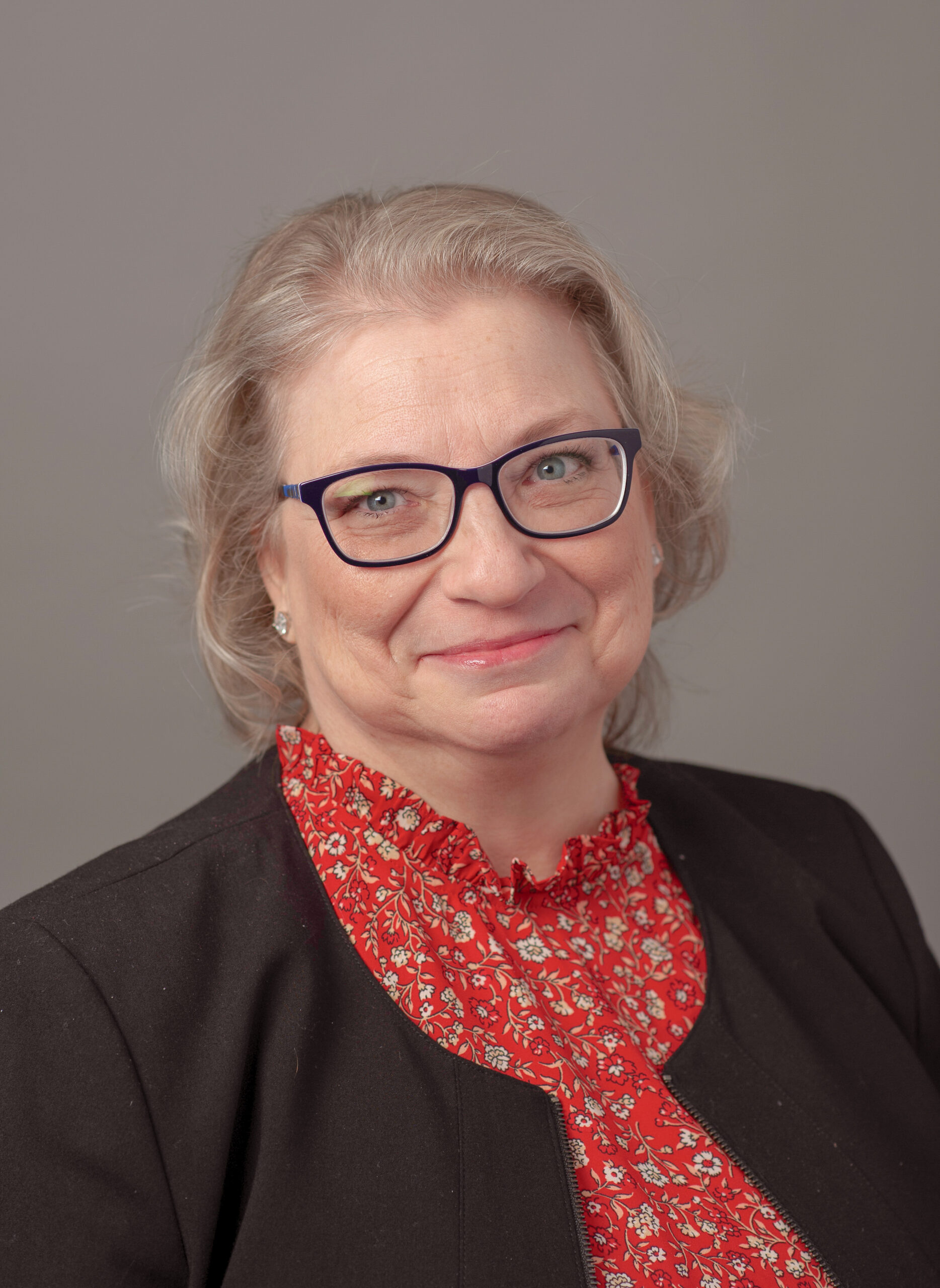 Mary Kaminski headshot